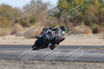 media/Dec-18-2022-SoCal Trackdays (Sun) [[8099a50955]]/Turn 7 Backside (1125am)/